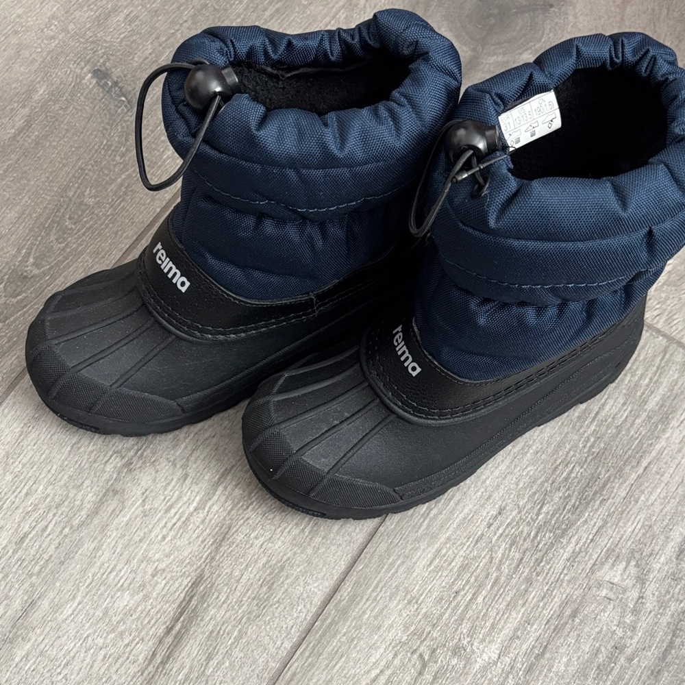 Kids' Black and Blue Winter SNOW Boots - draw string top